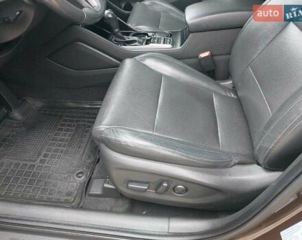 Коричневий Хендай Туксон, об'ємом двигуна 2 л та пробігом 87 тис. км за 19300 $, фото 34 на Automoto.ua