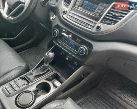 Коричневий Хендай Туксон, об'ємом двигуна 2 л та пробігом 87 тис. км за 19300 $, фото 17 на Automoto.ua