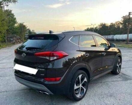 Коричневый Хендай Туксон, объемом двигателя 2 л и пробегом 140 тыс. км за 12100 $, фото 3 на Automoto.ua