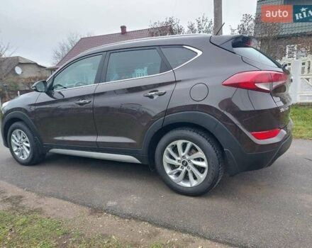 Коричневий Хендай Туксон, об'ємом двигуна 2 л та пробігом 87 тис. км за 19300 $, фото 6 на Automoto.ua
