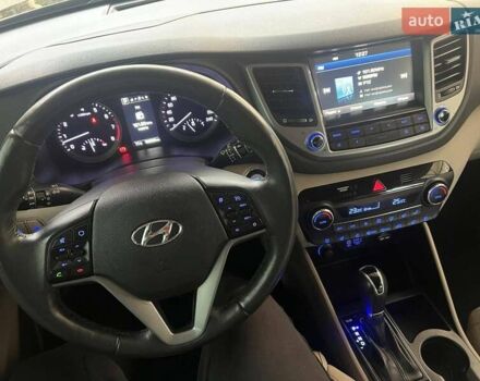 Коричневий Хендай Туксон, об'ємом двигуна 2 л та пробігом 108 тис. км за 18700 $, фото 26 на Automoto.ua