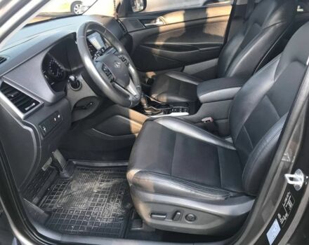 Коричневый Хендай Туксон, объемом двигателя 0 л и пробегом 88 тыс. км за 21900 $, фото 3 на Automoto.ua