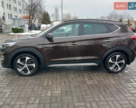 Коричневий Хендай Туксон, об'ємом двигуна 1.6 л та пробігом 135 тис. км за 16246 $, фото 2 на Automoto.ua