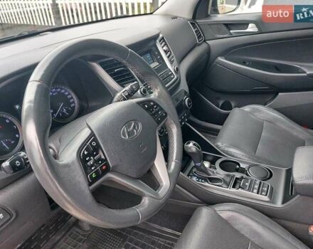 Коричневий Хендай Туксон, об'ємом двигуна 2 л та пробігом 87 тис. км за 19300 $, фото 33 на Automoto.ua