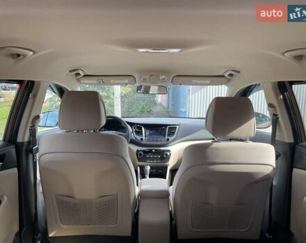 Коричневый Хендай Туксон, объемом двигателя 2 л и пробегом 115 тыс. км за 14200 $, фото 37 на Automoto.ua