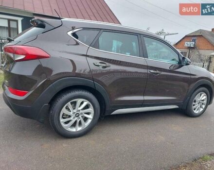 Коричневий Хендай Туксон, об'ємом двигуна 2 л та пробігом 87 тис. км за 19300 $, фото 11 на Automoto.ua