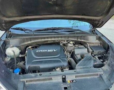 Коричневый Хендай Туксон, объемом двигателя 2 л и пробегом 140 тыс. км за 12100 $, фото 13 на Automoto.ua