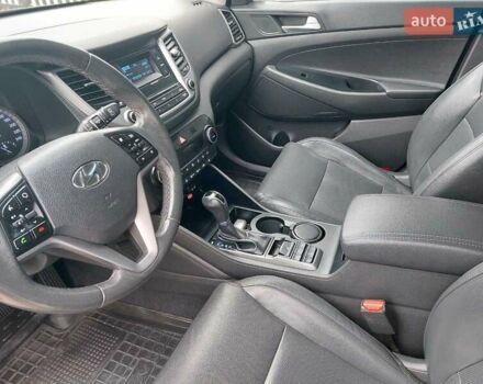 Коричневий Хендай Туксон, об'ємом двигуна 2 л та пробігом 87 тис. км за 19300 $, фото 35 на Automoto.ua