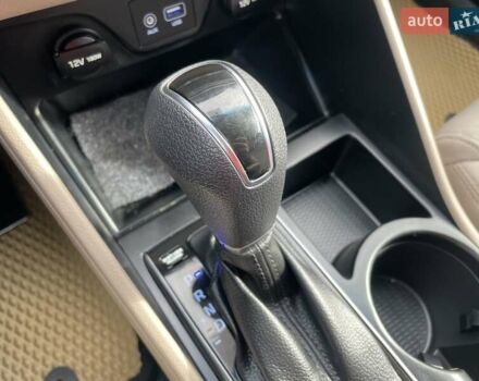 Коричневый Хендай Туксон, объемом двигателя 2 л и пробегом 115 тыс. км за 14200 $, фото 29 на Automoto.ua