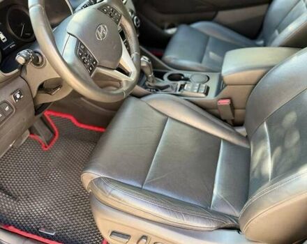 Коричневый Хендай Туксон, объемом двигателя 2 л и пробегом 98 тыс. км за 22000 $, фото 7 на Automoto.ua