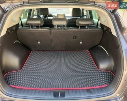 Коричневый Хендай Туксон, объемом двигателя 2 л и пробегом 98 тыс. км за 22000 $, фото 11 на Automoto.ua