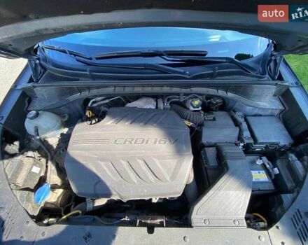 Коричневый Хендай Туксон, объемом двигателя 2 л и пробегом 93 тыс. км за 27750 $, фото 25 на Automoto.ua