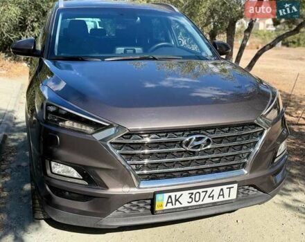 Коричневый Хендай Туксон, объемом двигателя 2 л и пробегом 98 тыс. км за 22000 $, фото 1 на Automoto.ua