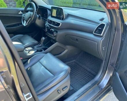 Коричневый Хендай Туксон, объемом двигателя 2 л и пробегом 93 тыс. км за 27750 $, фото 20 на Automoto.ua