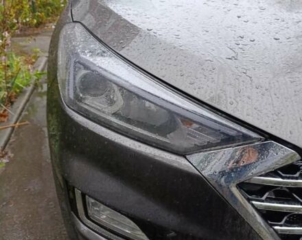 Коричневый Хендай Туксон, объемом двигателя 2 л и пробегом 132 тыс. км за 16500 $, фото 5 на Automoto.ua