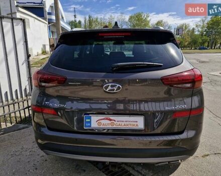 Коричневый Хендай Туксон, объемом двигателя 2 л и пробегом 127 тыс. км за 24999 $, фото 5 на Automoto.ua