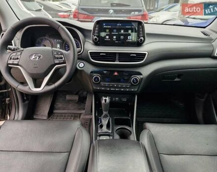 Коричневый Хендай Туксон, объемом двигателя 2 л и пробегом 127 тыс. км за 24999 $, фото 17 на Automoto.ua