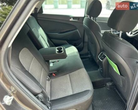 Коричневий Хендай Туксон, об'ємом двигуна 1.6 л та пробігом 108 тис. км за 21500 $, фото 20 на Automoto.ua