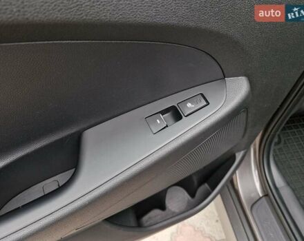 Коричневый Хендай Туксон, объемом двигателя 2 л и пробегом 127 тыс. км за 24999 $, фото 13 на Automoto.ua