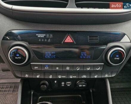 Коричневый Хендай Туксон, объемом двигателя 2 л и пробегом 127 тыс. км за 24999 $, фото 25 на Automoto.ua