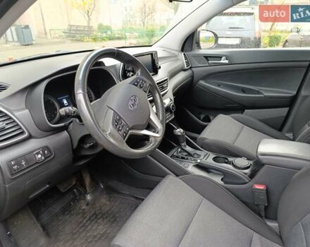 Коричневый Хендай Туксон, объемом двигателя 2 л и пробегом 132 тыс. км за 16500 $, фото 13 на Automoto.ua