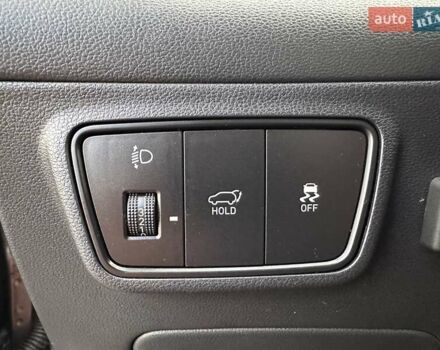 Коричневый Хендай Туксон, объемом двигателя 2 л и пробегом 15 тыс. км за 32500 $, фото 16 на Automoto.ua