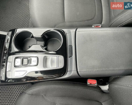 Коричневый Хендай Туксон, объемом двигателя 1.6 л и пробегом 91 тыс. км за 31000 $, фото 17 на Automoto.ua