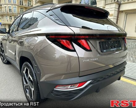 Коричневый Хендай Туксон, объемом двигателя 1.6 л и пробегом 21 тыс. км за 29900 $, фото 4 на Automoto.ua