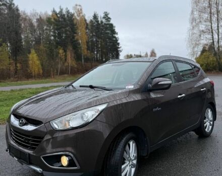 Коричневый Хендай Туксон, объемом двигателя 0 л и пробегом 193 тыс. км за 6904 $, фото 1 на Automoto.ua