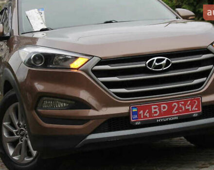 Коричневый Хендай Туксон, объемом двигателя 1.59 л и пробегом 127 тыс. км за 14400 $, фото 1 на Automoto.ua