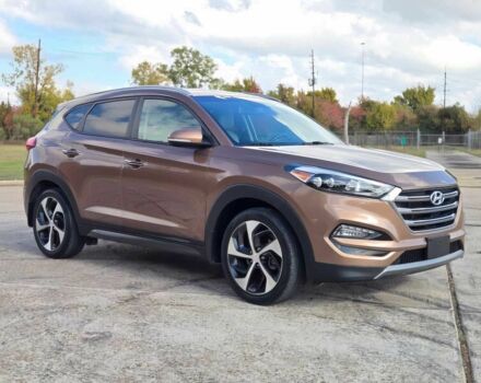 Коричневий Хендай Туксон, об'ємом двигуна 1.6 л та пробігом 80 тис. км за 5000 $, фото 1 на Automoto.ua