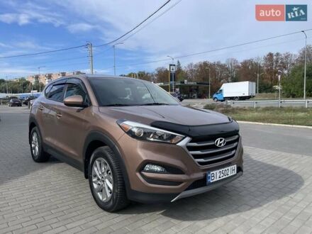Хендай Туксон 2017 в Полтаве на Automoto.ua Коричневый Хендай Туксон, объемом двигателя 2 л и пробегом 115 тыс. км за 14500 $, фото 1 на Automoto.ua