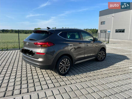Хендай Туксон 2018 в Рахове на Automoto.ua Коричневый Хендай Туксон, объемом двигателя 2 л и пробегом 85 тыс. км за 21500 $, фото 1 на Automoto.ua