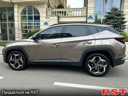 Хендай Туксон 2022 в Киеве на Automoto.ua Коричневый Хендай Туксон, объемом двигателя 1.6 л и пробегом 21 тыс. км за 29900 $, фото 1 на Automoto.ua