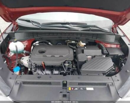 Красный Хендай Туксон, объемом двигателя 2.4 л и пробегом 12 тыс. км за 12000 $, фото 13 на Automoto.ua