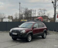 Красный Хендай Туксон, объемом двигателя 2 л и пробегом 255 тыс. км за 6999 $, фото 26 на Automoto.ua