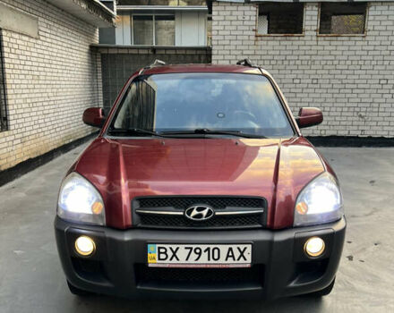 Красный Хендай Туксон, объемом двигателя 1.98 л и пробегом 160 тыс. км за 7900 $, фото 20 на Automoto.ua