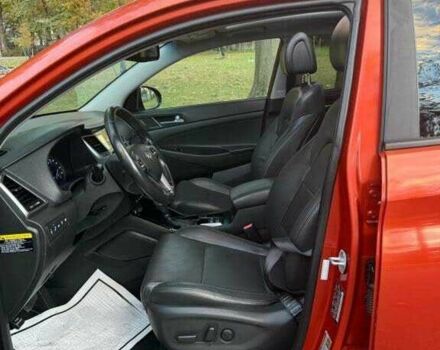 Червоний Хендай Туксон, об'ємом двигуна 1.6 л та пробігом 72 тис. км за 15500 $, фото 8 на Automoto.ua