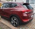 Красный Хендай Туксон, объемом двигателя 1.98 л и пробегом 110 тыс. км за 18999 $, фото 84 на Automoto.ua