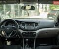 Красный Хендай Туксон, объемом двигателя 2 л и пробегом 138 тыс. км за 16900 $, фото 18 на Automoto.ua