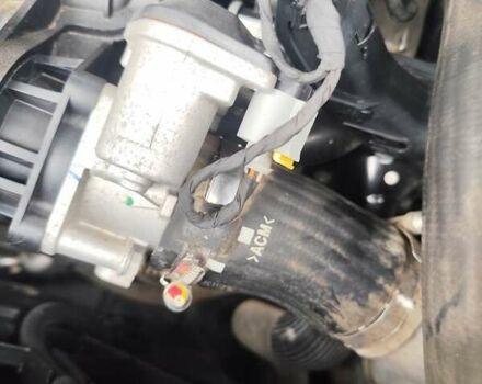 Красный Хендай Туксон, объемом двигателя 2.02 л и пробегом 110 тыс. км за 19800 $, фото 74 на Automoto.ua