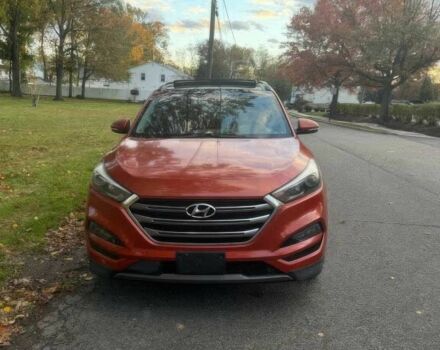 Червоний Хендай Туксон, об'ємом двигуна 1.6 л та пробігом 72 тис. км за 15500 $, фото 1 на Automoto.ua