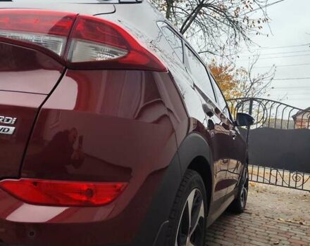 Красный Хендай Туксон, объемом двигателя 2.02 л и пробегом 110 тыс. км за 19800 $, фото 48 на Automoto.ua