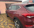 Красный Хендай Туксон, объемом двигателя 2 л и пробегом 110 тыс. км за 17000 $, фото 1 на Automoto.ua