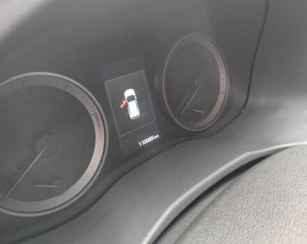 Червоний Хендай Туксон, об'ємом двигуна 2 л та пробігом 110 тис. км за 19800 $, фото 23 на Automoto.ua