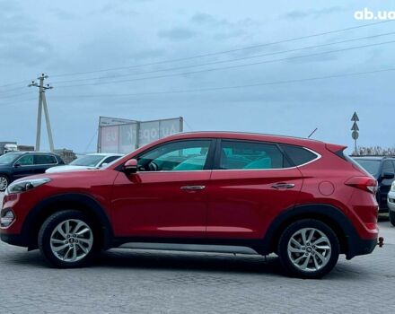 Червоний Хендай Туксон, об'ємом двигуна 2 л та пробігом 136 тис. км за 18690 $, фото 4 на Automoto.ua