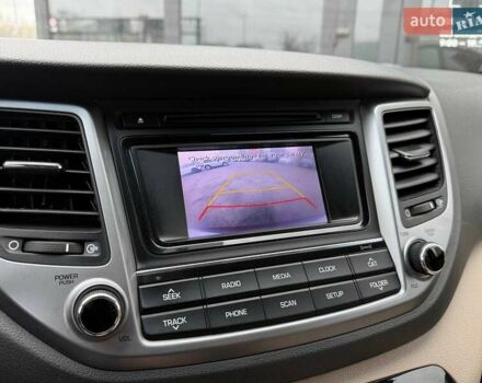 Червоний Хендай Туксон, об'ємом двигуна 1.59 л та пробігом 117 тис. км за 15890 $, фото 25 на Automoto.ua