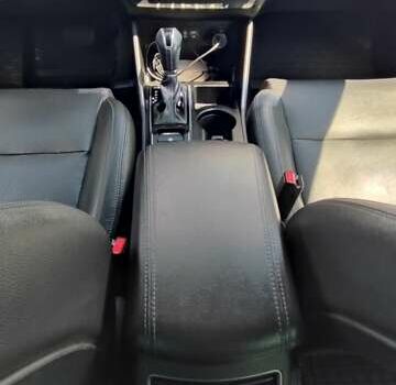 Червоний Хендай Туксон, об'ємом двигуна 2 л та пробігом 72 тис. км за 21500 $, фото 12 на Automoto.ua