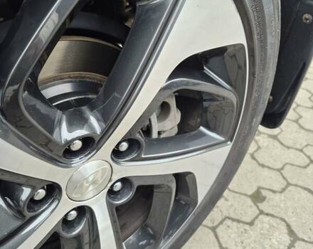 Червоний Хендай Туксон, об'ємом двигуна 2 л та пробігом 39 тис. км за 19550 $, фото 26 на Automoto.ua