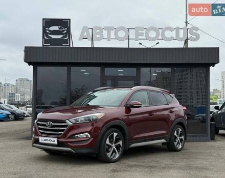 Червоний Хендай Туксон, об'ємом двигуна 1.59 л та пробігом 117 тис. км за 15890 $, фото 3 на Automoto.ua